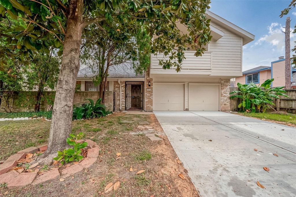 2915 Windchase Boulevard, Houston, TX 77082