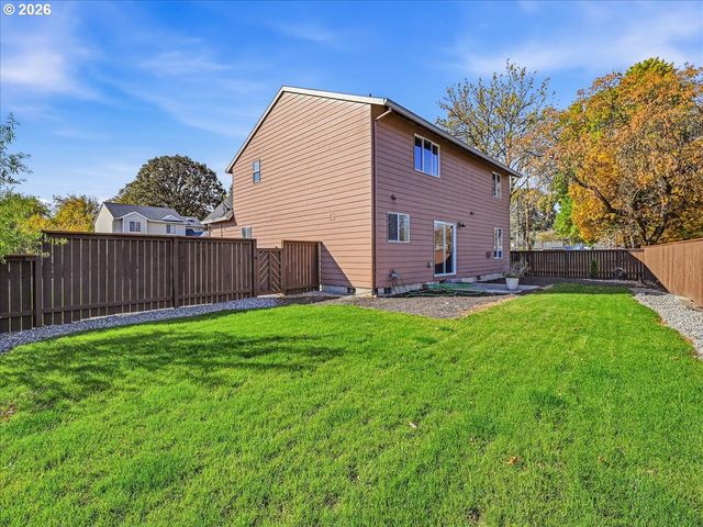 112 MIKAYLA Ln, St Helens, OR 97051
