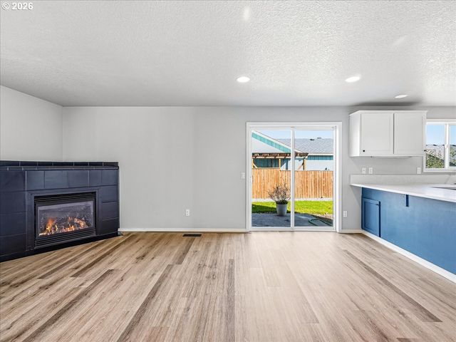112 MIKAYLA Ln, St Helens, OR 97051