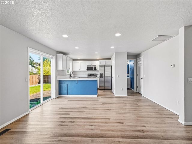 112 MIKAYLA Ln, St Helens, OR 97051