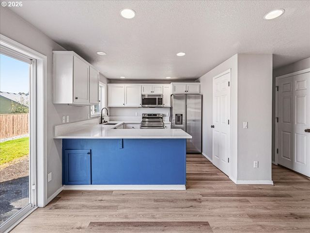 112 MIKAYLA Ln, St Helens, OR 97051