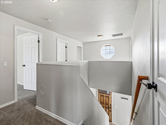 112 MIKAYLA Ln, St Helens, OR 97051
