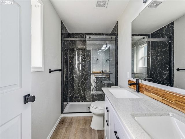 112 MIKAYLA Ln, St Helens, OR 97051