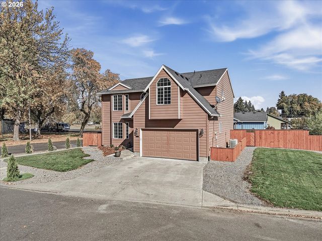 112 MIKAYLA Ln, St Helens, OR 97051