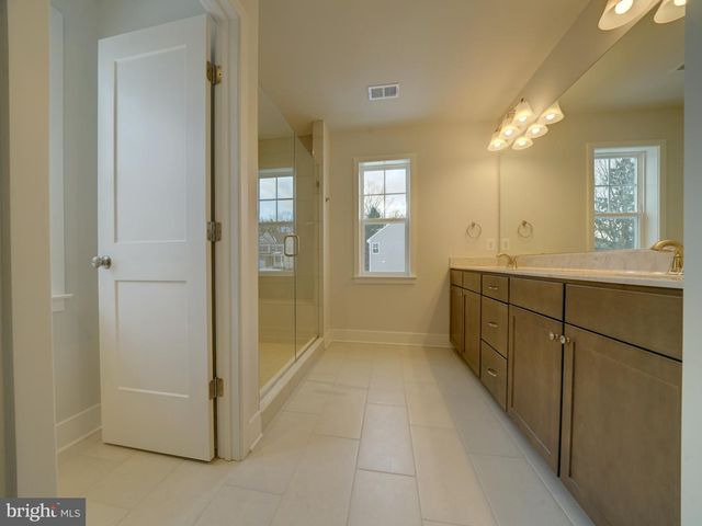 9437 FAIRVIEW AVE, Laurel, MD 20723