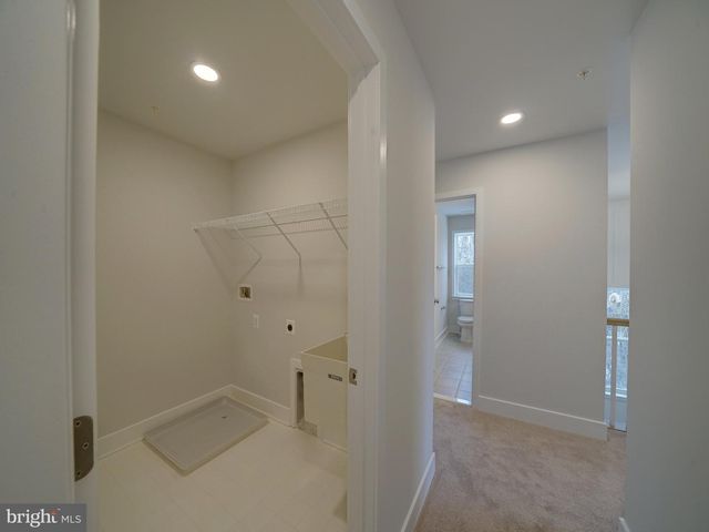 9437 FAIRVIEW AVE, Laurel, MD 20723