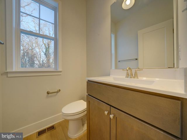 9437 FAIRVIEW AVE, Laurel, MD 20723