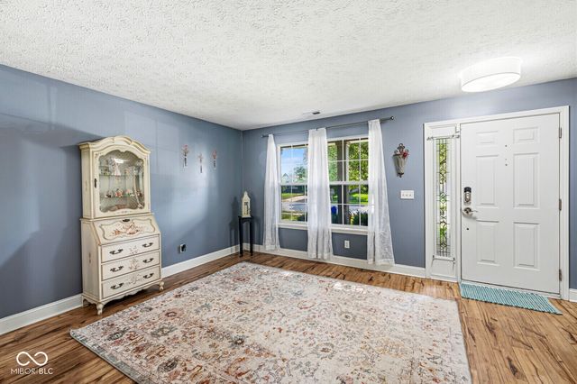 649 Weeping Way Lane, Avon, IN 46123