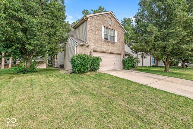 649 Weeping Way Lane, Avon, IN 46123