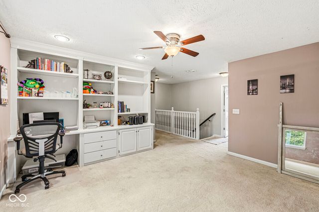 649 Weeping Way Lane, Avon, IN 46123