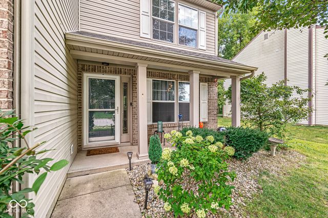 649 Weeping Way Lane, Avon, IN 46123