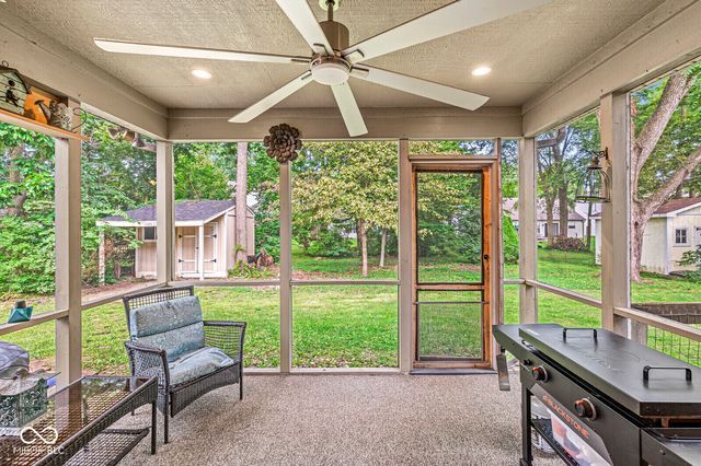 649 Weeping Way Lane, Avon, IN 46123