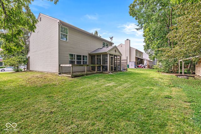 649 Weeping Way Lane, Avon, IN 46123