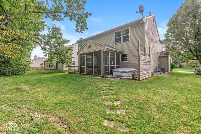 649 Weeping Way Lane, Avon, IN 46123