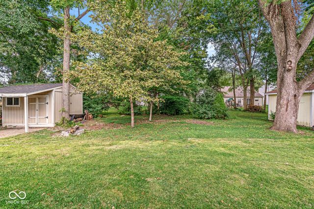 649 Weeping Way Lane, Avon, IN 46123