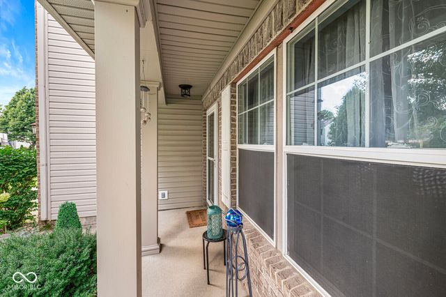649 Weeping Way Lane, Avon, IN 46123