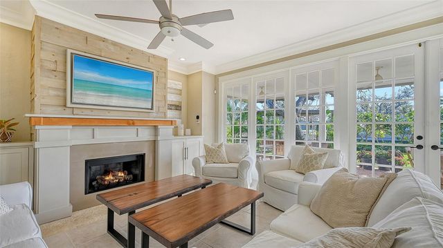 5165 SANDY COVE AVENUE, Siesta Key, FL 34242