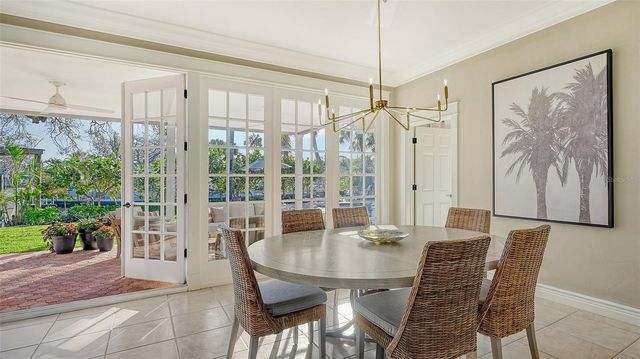 5165 SANDY COVE AVENUE, Siesta Key, FL 34242