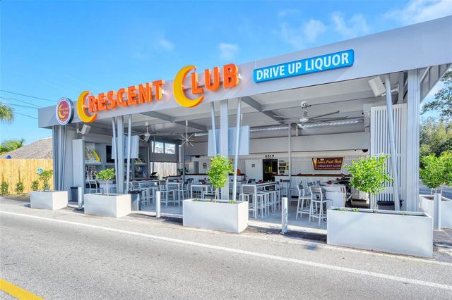 5165 SANDY COVE AVENUE, Siesta Key, FL 34242