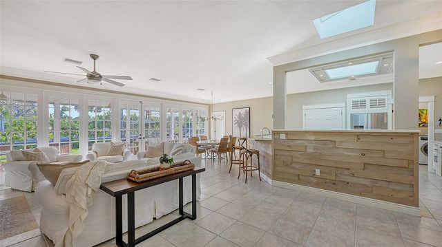 5165 SANDY COVE AVENUE, Siesta Key, FL 34242