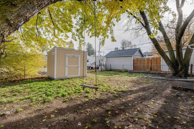 6116 N Astor St, Spokane, WA 99207