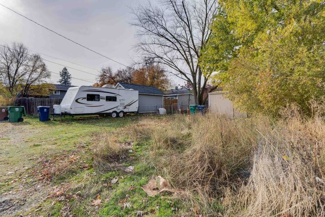 6116 N Astor St, Spokane, WA 99207