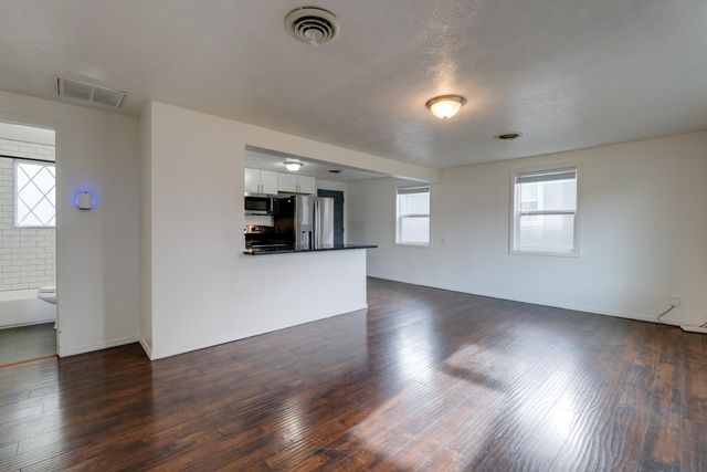 6116 N Astor St, Spokane, WA 99207