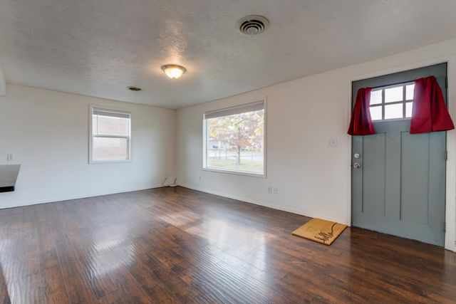 6116 N Astor St, Spokane, WA 99207