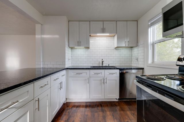 6116 N Astor St, Spokane, WA 99207