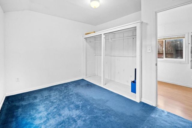 2066 Sterling Avenue, Menlo Park, CA 94025