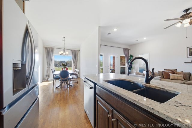 15459 Will Lane, Skiatook, OK 74070