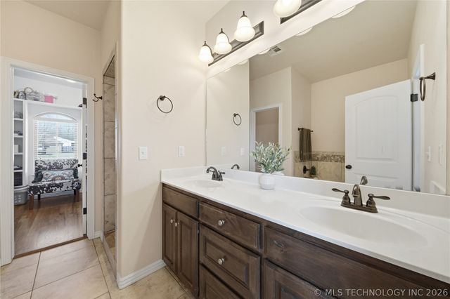 15459 Will Lane, Skiatook, OK 74070