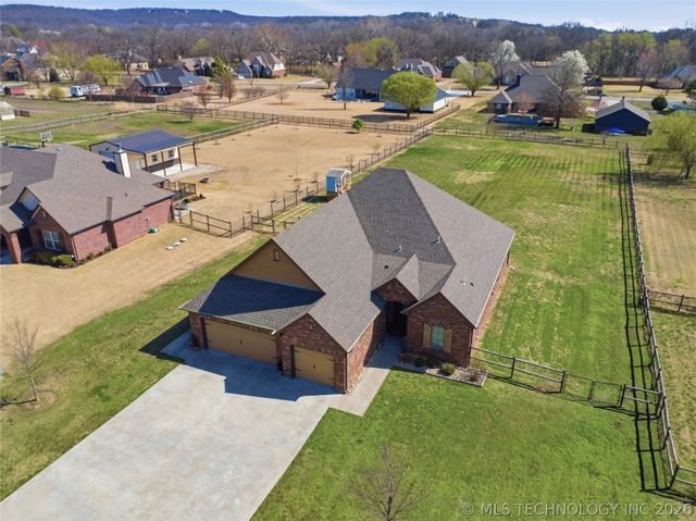 15459 Will Lane, Skiatook, OK 74070