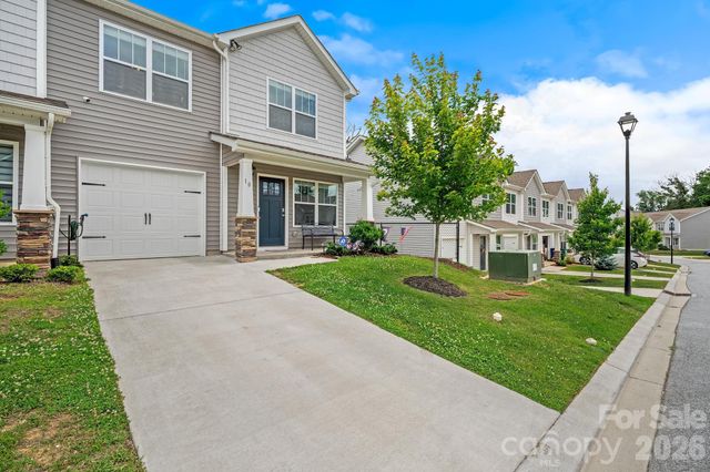 10 Benedict Lane, Weaverville, NC 28787