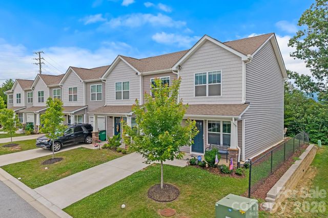 10 Benedict Lane, Weaverville, NC 28787