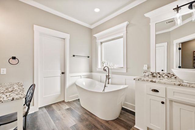 25 Ridgecrest Drive, Cabot, AR 72023