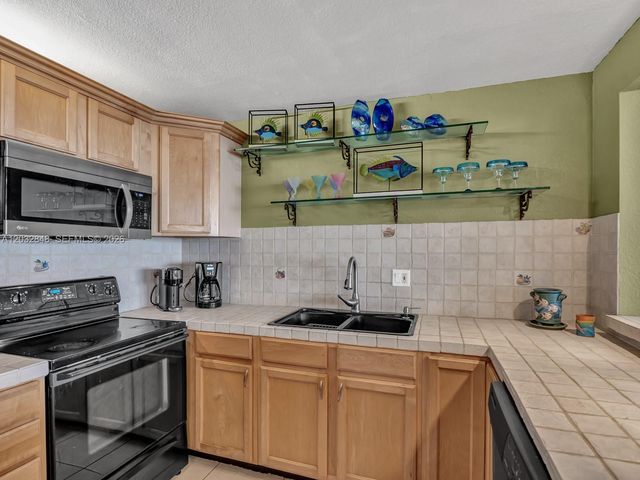 2301 S Ocean Dr 2202, Hollywood, FL 33019