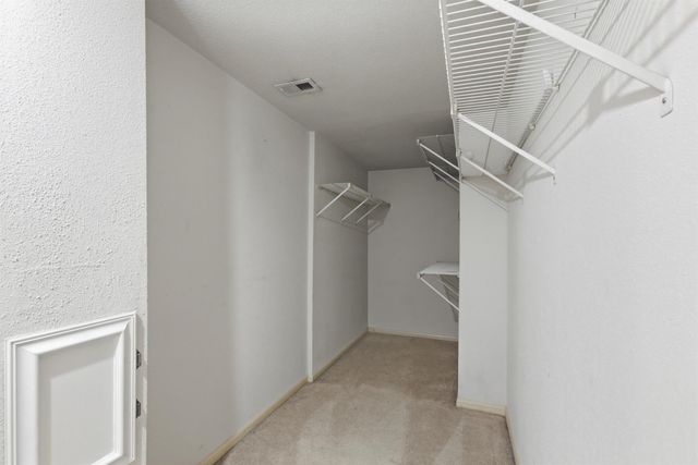 2425 Holly Hall Street 100, Houston, TX 77054