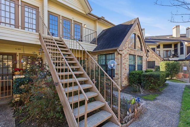 2425 Holly Hall Street 100, Houston, TX 77054