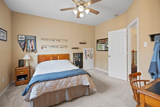 418 Bonnie Bay Court, League City, TX 77573