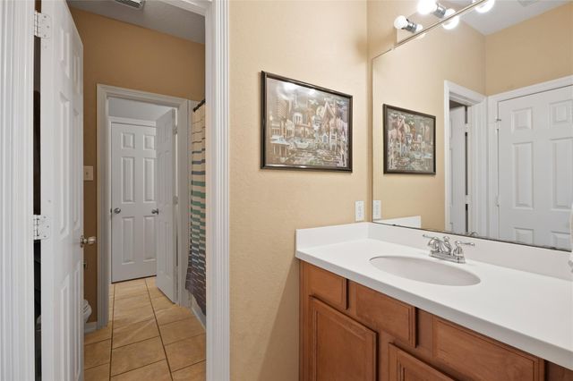 418 Bonnie Bay Court, League City, TX 77573