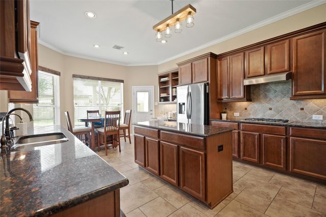 418 Bonnie Bay Court, League City, TX 77573