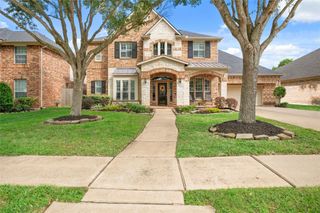 418 Bonnie Bay Court, League City, TX 77573