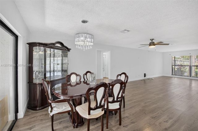 10086 Eaglewood Road B, Boynton Beach, FL 33436