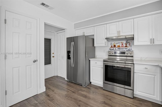 10086 Eaglewood Road B, Boynton Beach, FL 33436