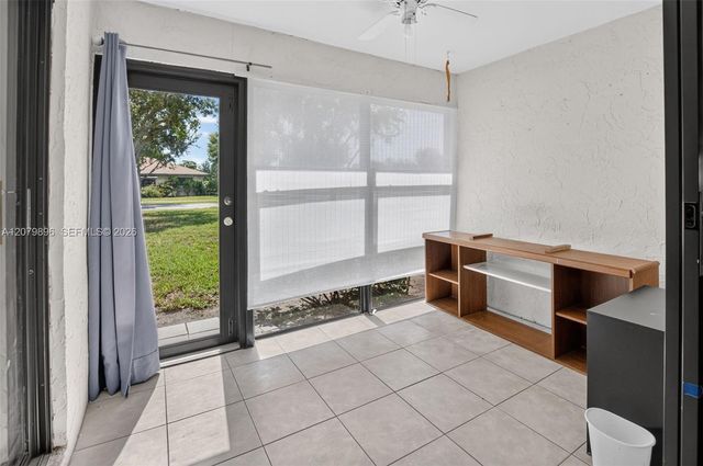 10086 Eaglewood Road B, Boynton Beach, FL 33436