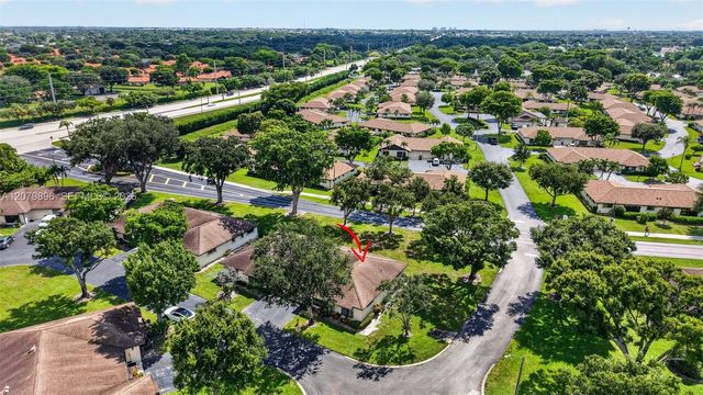 10086 Eaglewood Road B, Boynton Beach, FL 33436