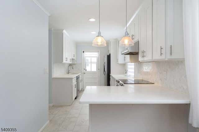 205 West Ln, Clark Twp., NJ 07066