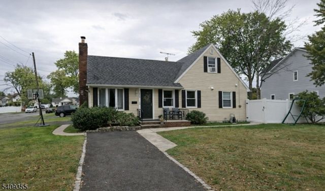 205 West Ln, Clark Twp., NJ 07066