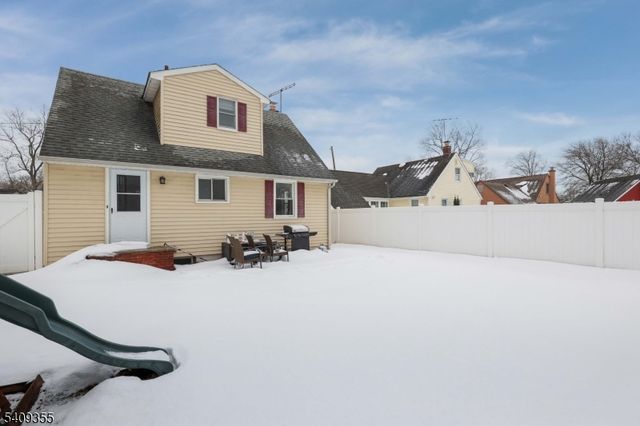 205 West Ln, Clark Twp., NJ 07066